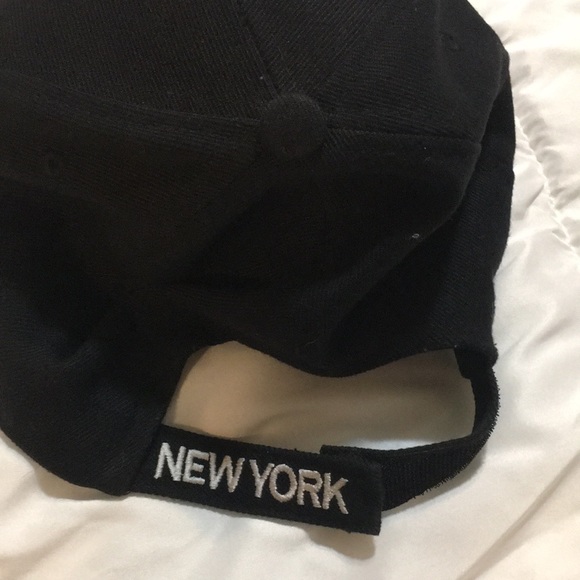New York hat cap by City Hunter adjustable cotton polyester black yellow white - Picture 3 of 5